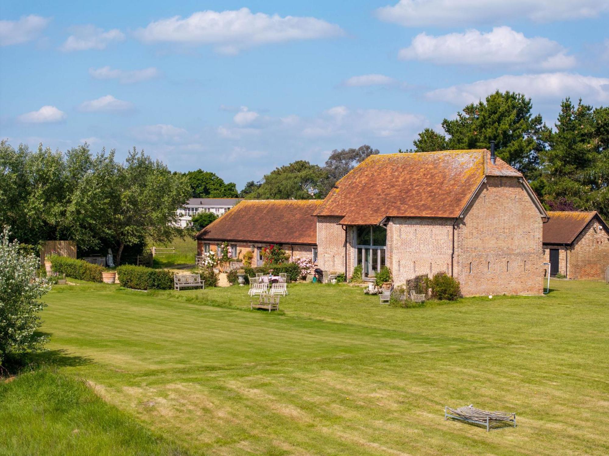 Gins Barn Villa Southampton Ngoại thất bức ảnh